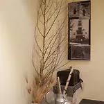 Hotel Victor *