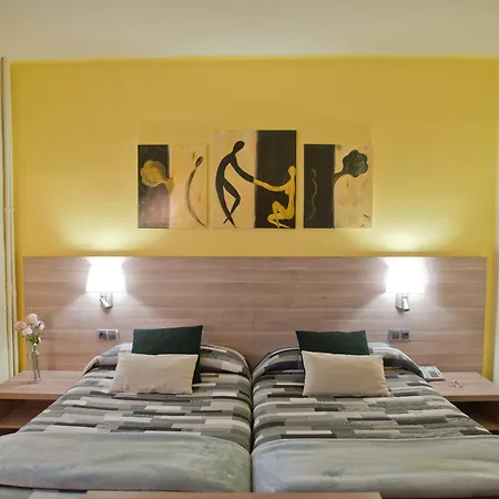 Victor Hotel Rialp